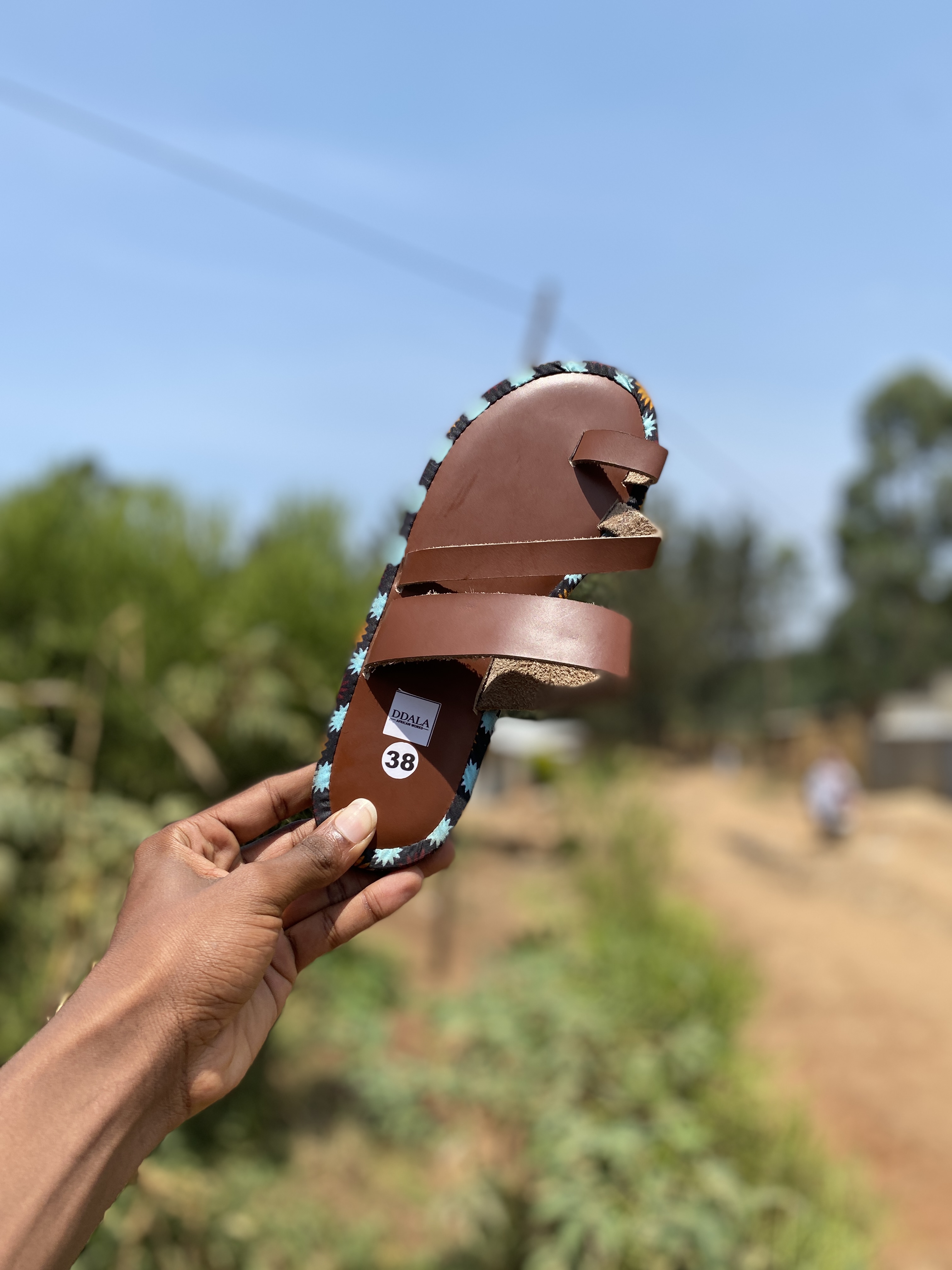 Three Strap - Ddala Africa Works